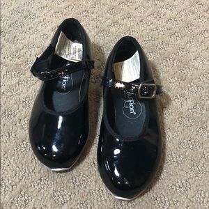 Tap shoes